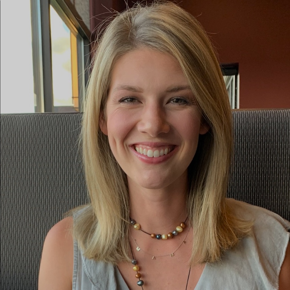 Meet your Posher, Claire